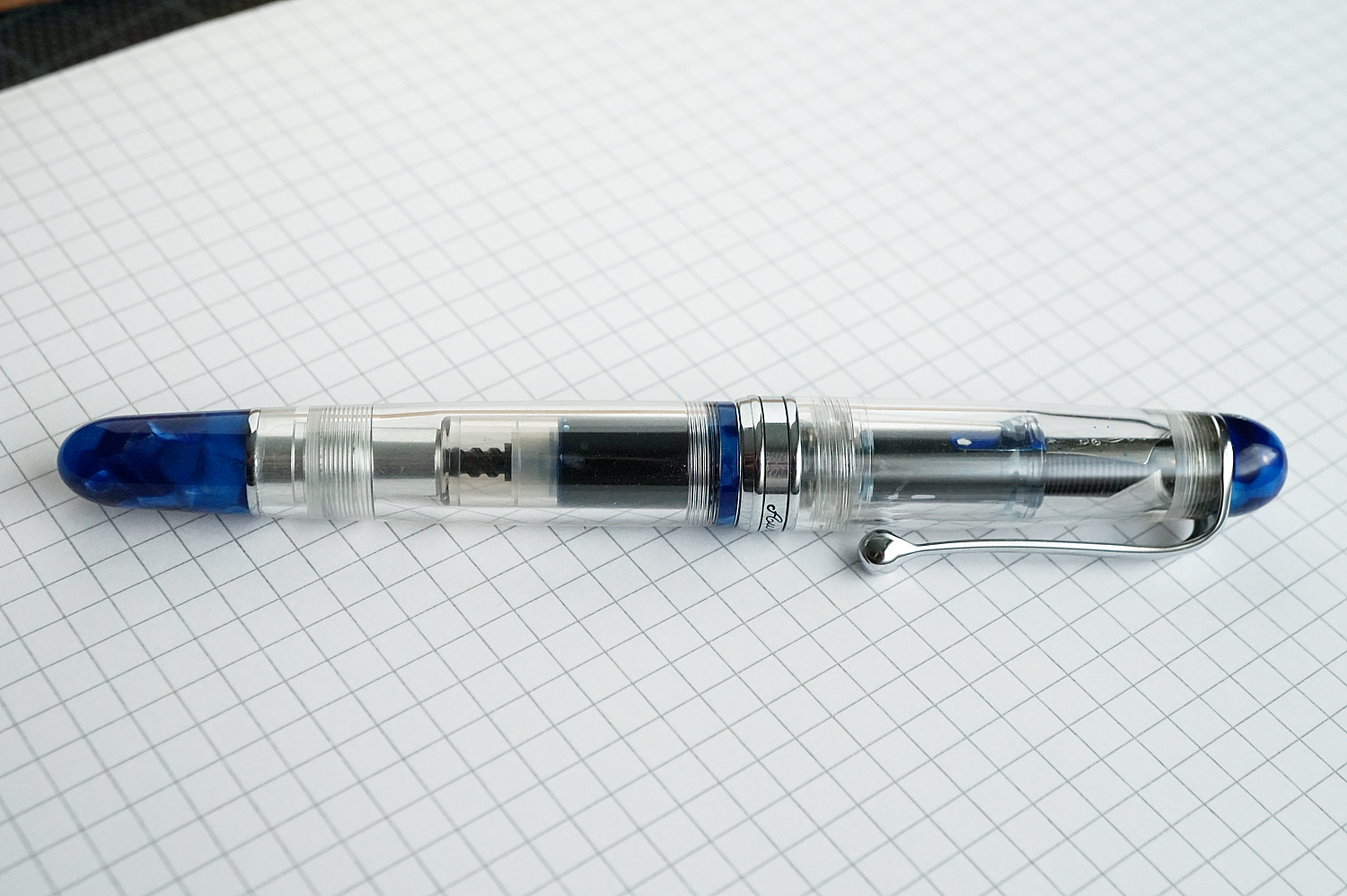 Aurora 88 Minerali Fountain Pen - Azurite (Blue) — The Clicky Post